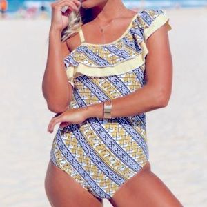 NWT Ruffle Swimsuit
